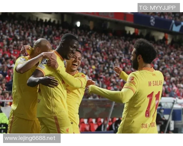 羽毛球热议北京羽毛球队战术争议与欧冠足球的精彩对比分析