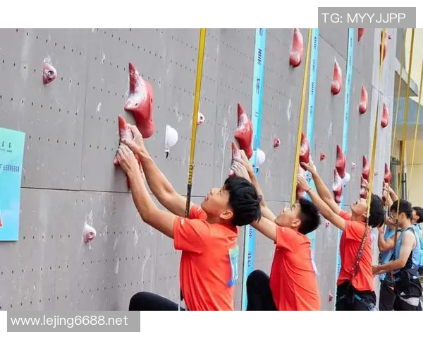 实时新闻深入分析上海攀岩队整体压制战术的成功之道与实践应用 实时新闻深入分析上海攀岩队整体压制战术的成功之道与实践应用